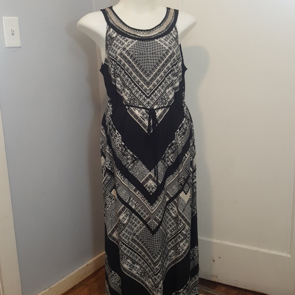 Dress Barn Printed Sleeveless Maxi with Embellish